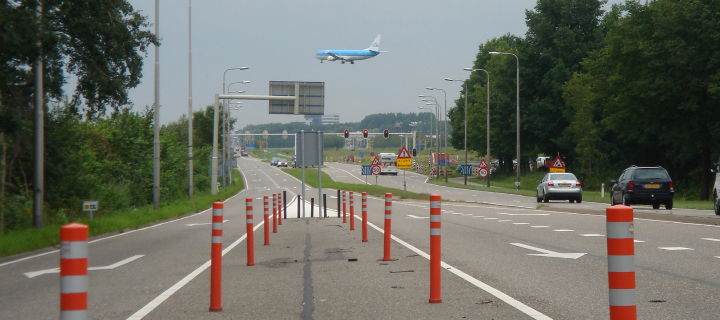 Jislon_Off_Highway_Orange_Pole_Cone_Rediweld Traffic