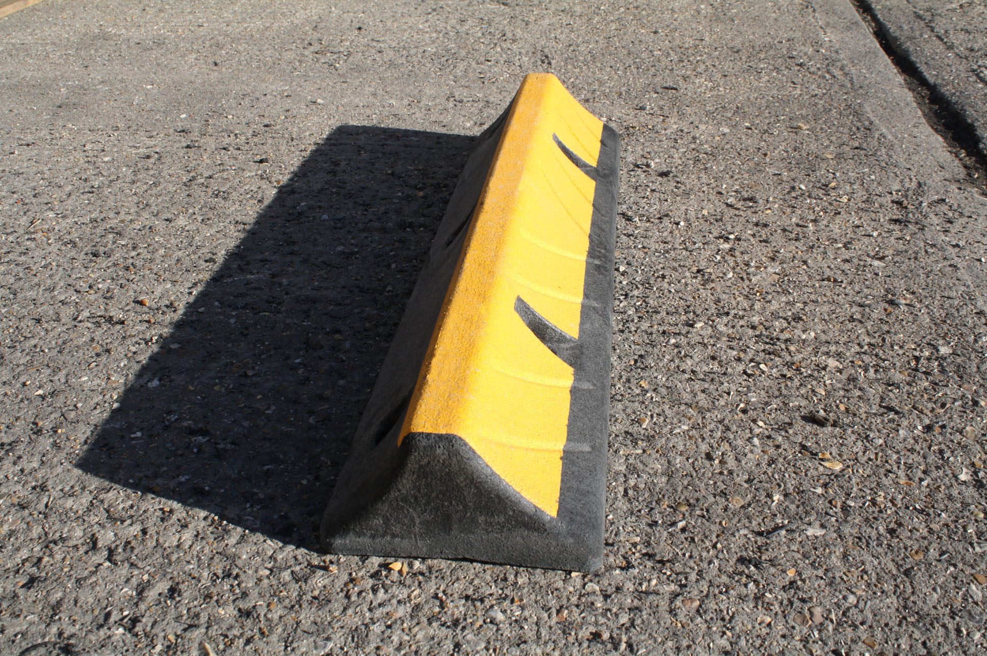 Truckstop_115_Extended_Markings_Rediweld_Traffic_Vehicle_Stoppers4